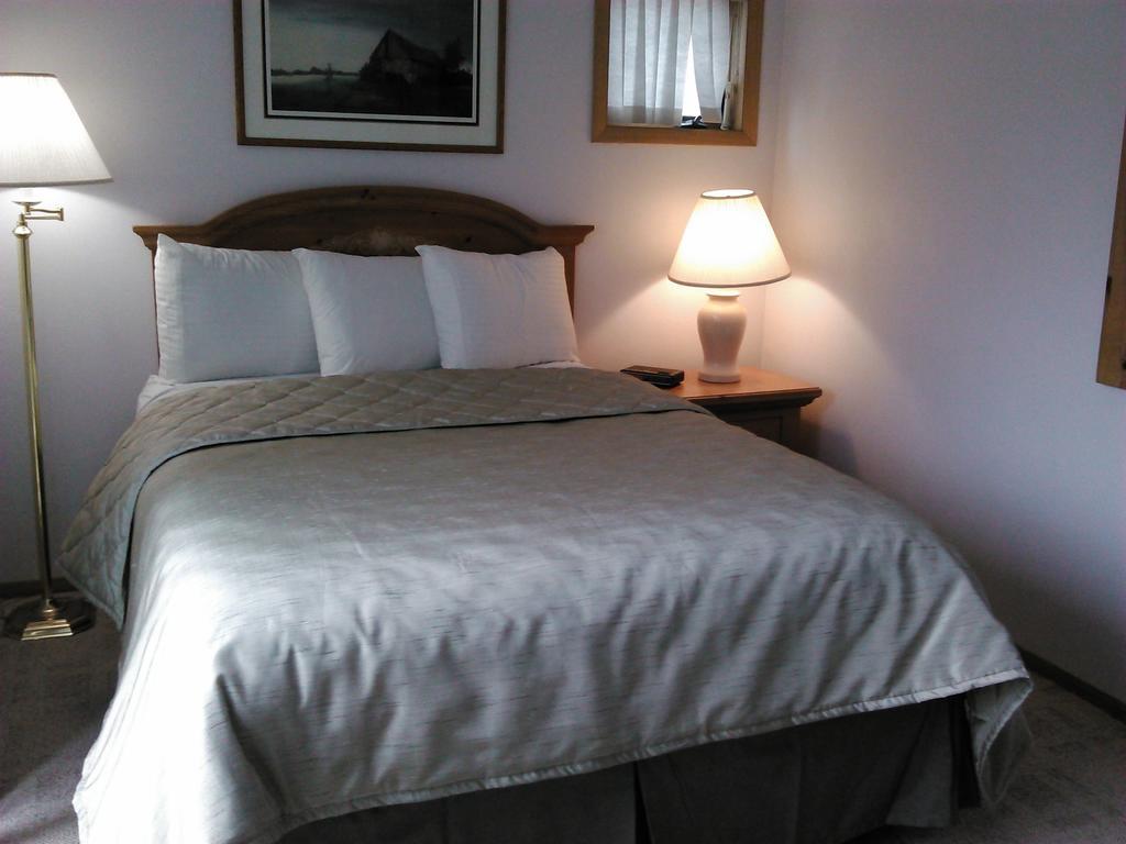 Hilltop Inn Fish Creek Oda fotoğraf